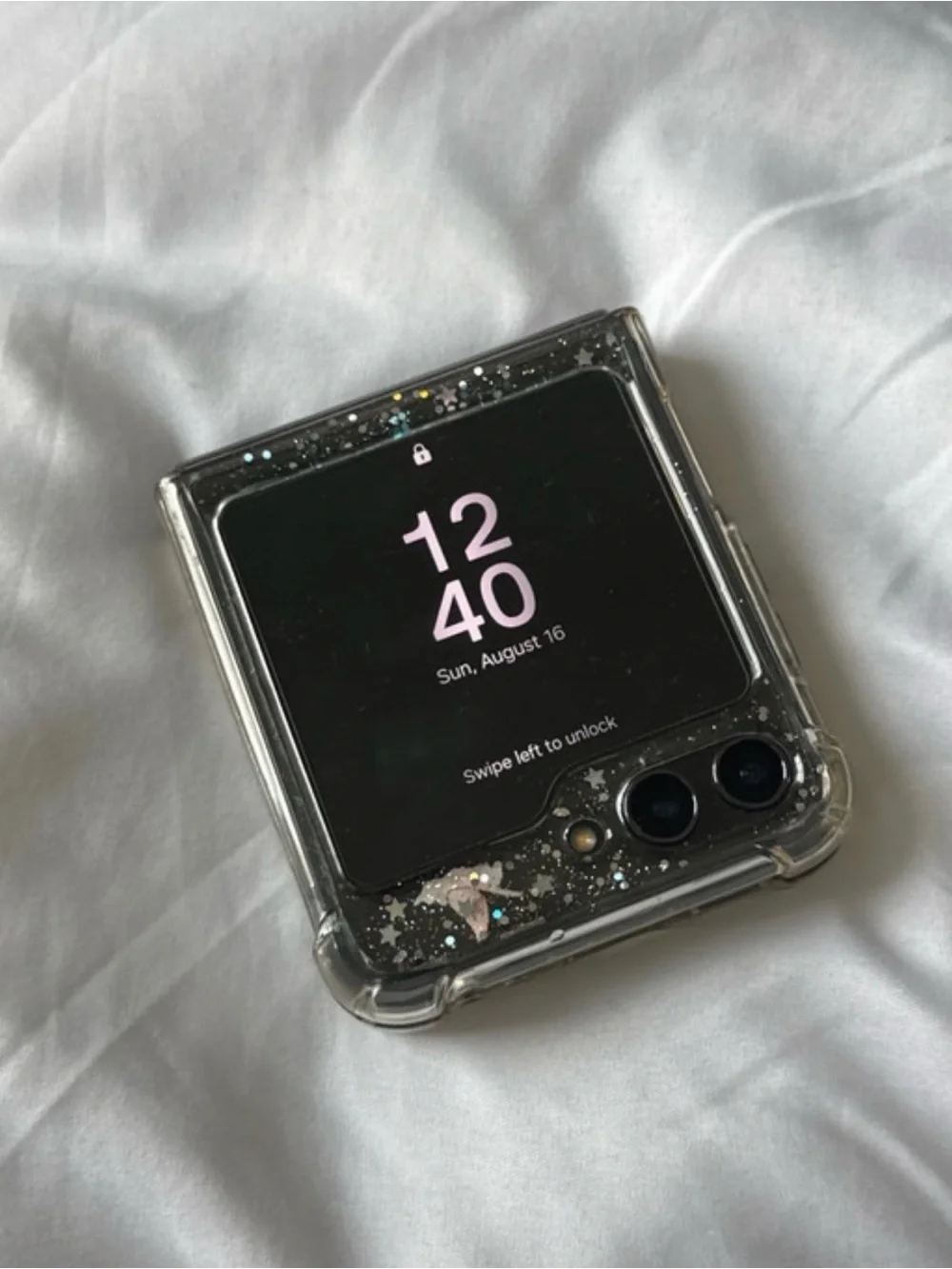 Samsung Foldable Black Flip5 Smartphone - Brand unlocked. Gently used